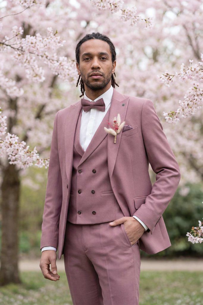 costume de marié rose poudré Monsieur Pronuptia- Elias